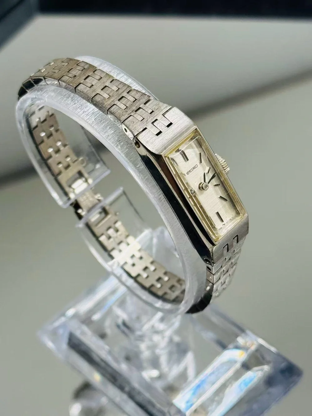 Seiko genuine ladies